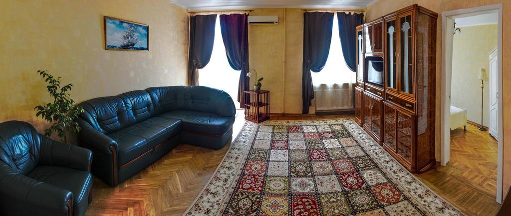 Comfort Near Opera Theater Odessa Eksteriør billede